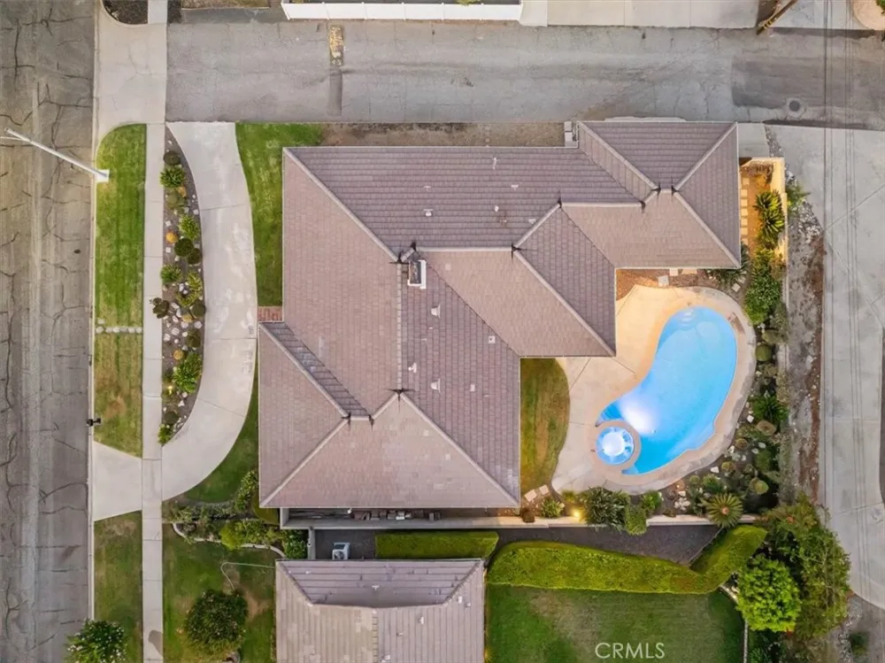 878 W Buffington Street Upland, CA 91784