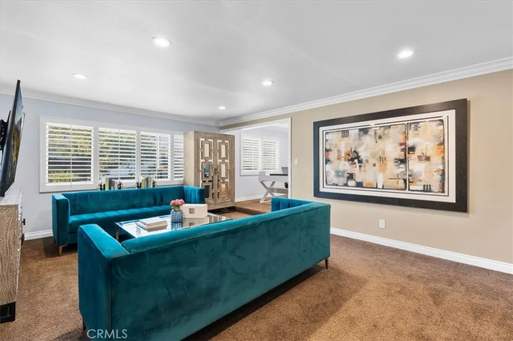 878 W Buffington Street Upland, CA 91784
