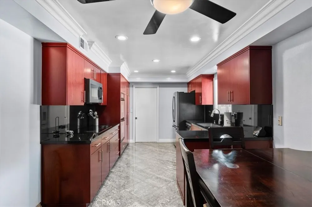 878 W Buffington Street Upland, CA 91784