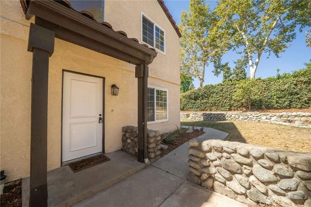 6864 Woodcrest Rancho Cucamonga, CA 91701