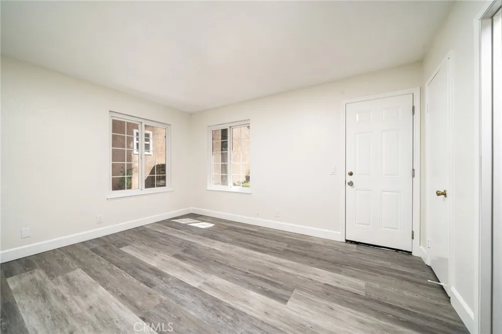 6864 Woodcrest Rancho Cucamonga, CA 91701