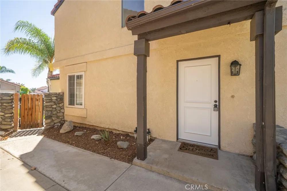 6864 Woodcrest Rancho Cucamonga, CA 91701