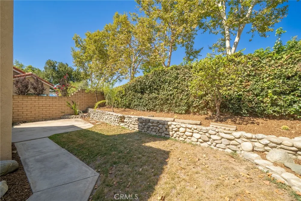6864 Woodcrest Rancho Cucamonga, CA 91701