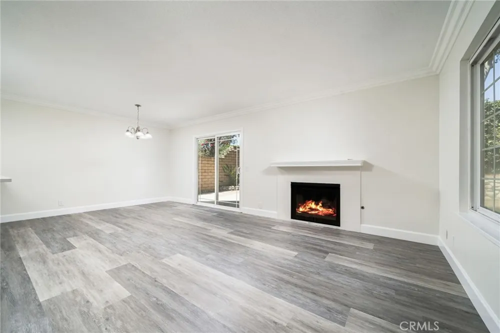 6864 Woodcrest Rancho Cucamonga, CA 91701