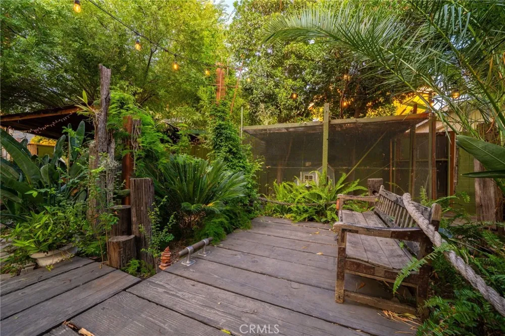 102 S Burnaby Drive Glendora, CA 91741
