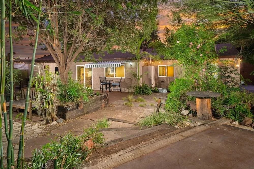 102 S Burnaby Drive Glendora, CA 91741