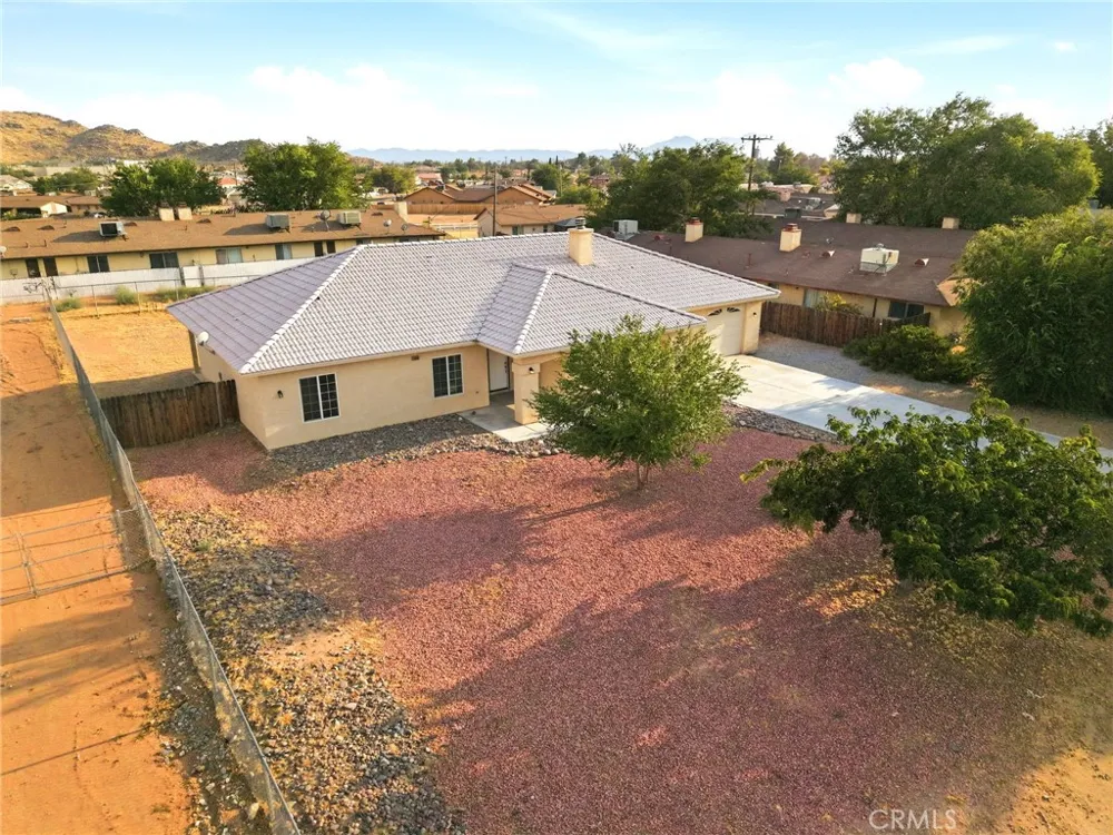 20255 Rimrock Road Apple Valley, CA 92307