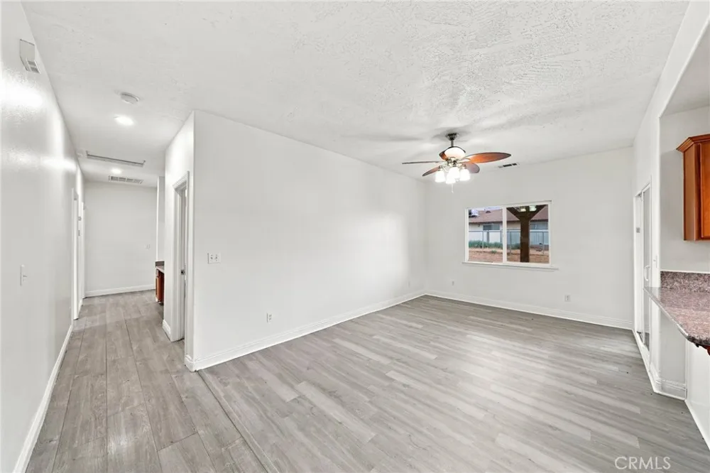 20255 Rimrock Road Apple Valley, CA 92307
