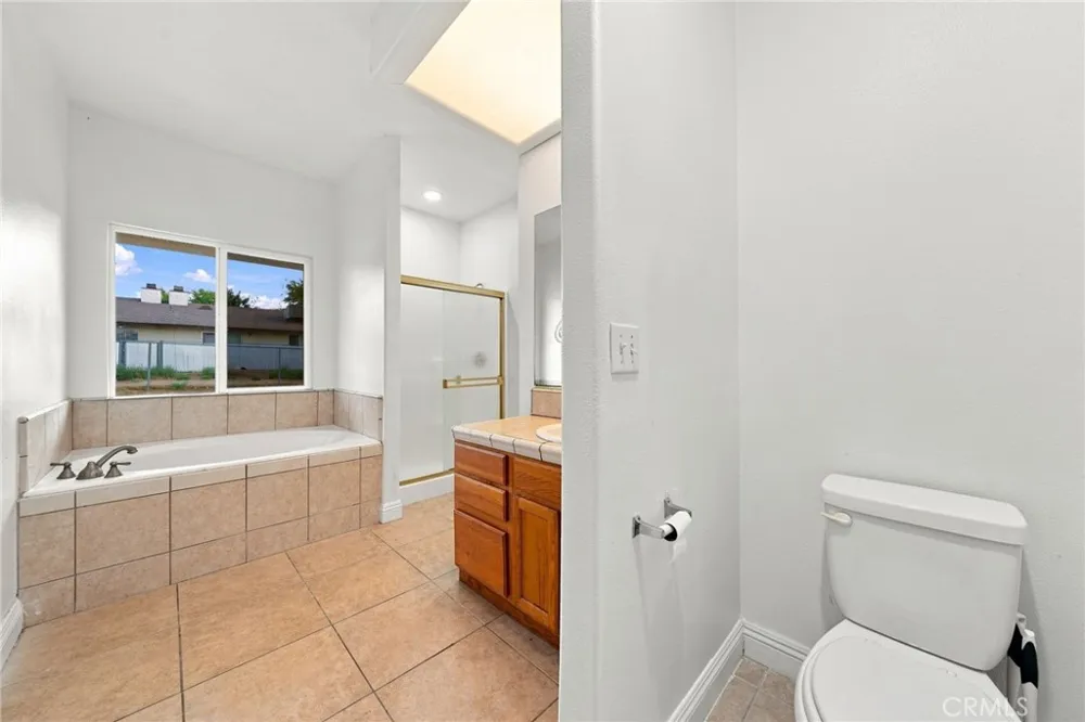 20255 Rimrock Road Apple Valley, CA 92307