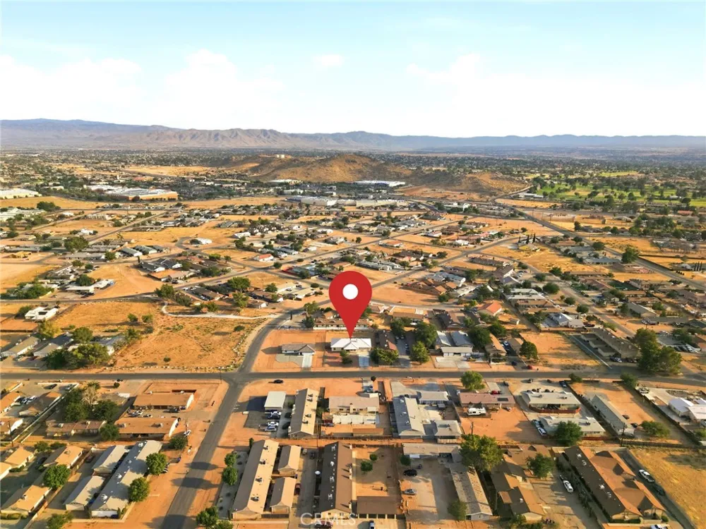 20255 Rimrock Road Apple Valley, CA 92307