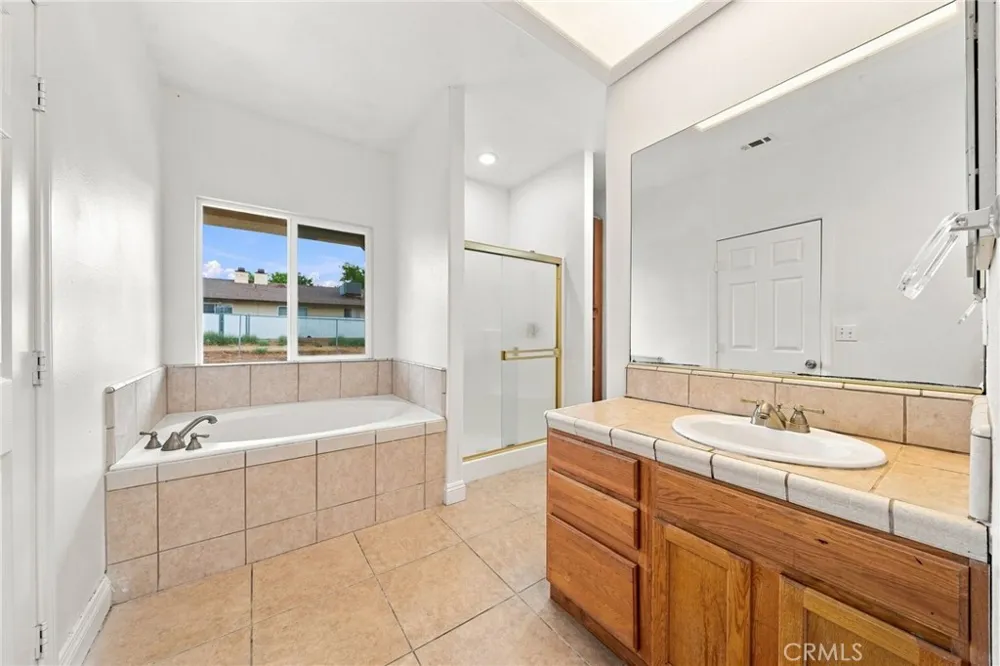 20255 Rimrock Road Apple Valley, CA 92307