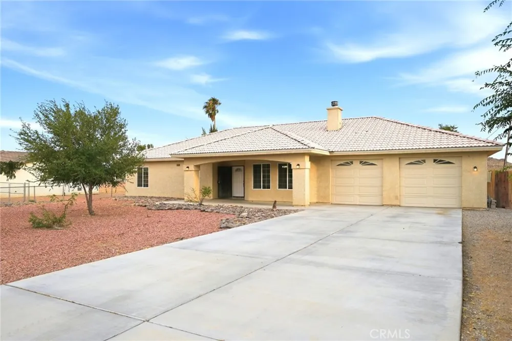 20255 Rimrock Road Apple Valley, CA 92307