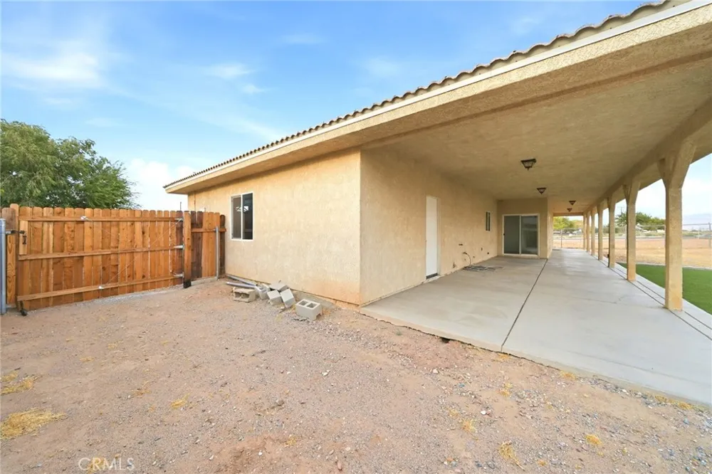 20255 Rimrock Road Apple Valley, CA 92307