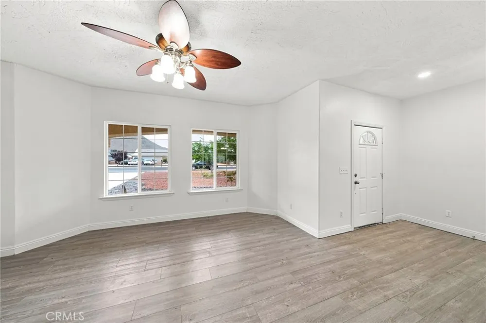 20255 Rimrock Road Apple Valley, CA 92307