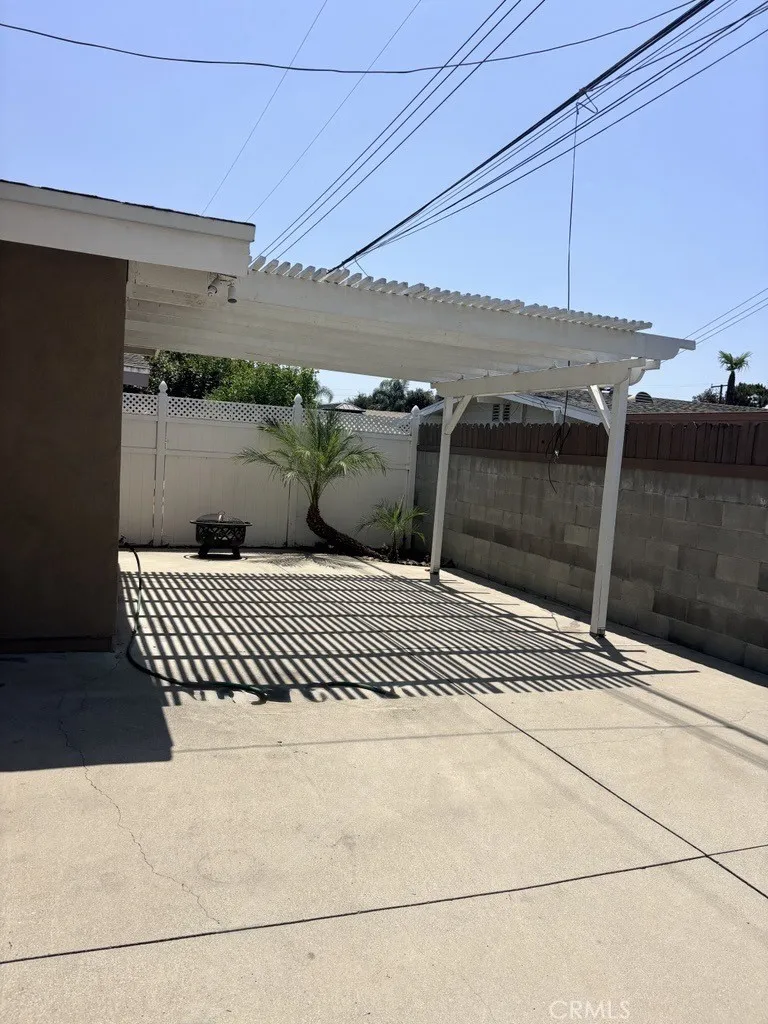 975 Grammont Avenue Covina, CA 91724