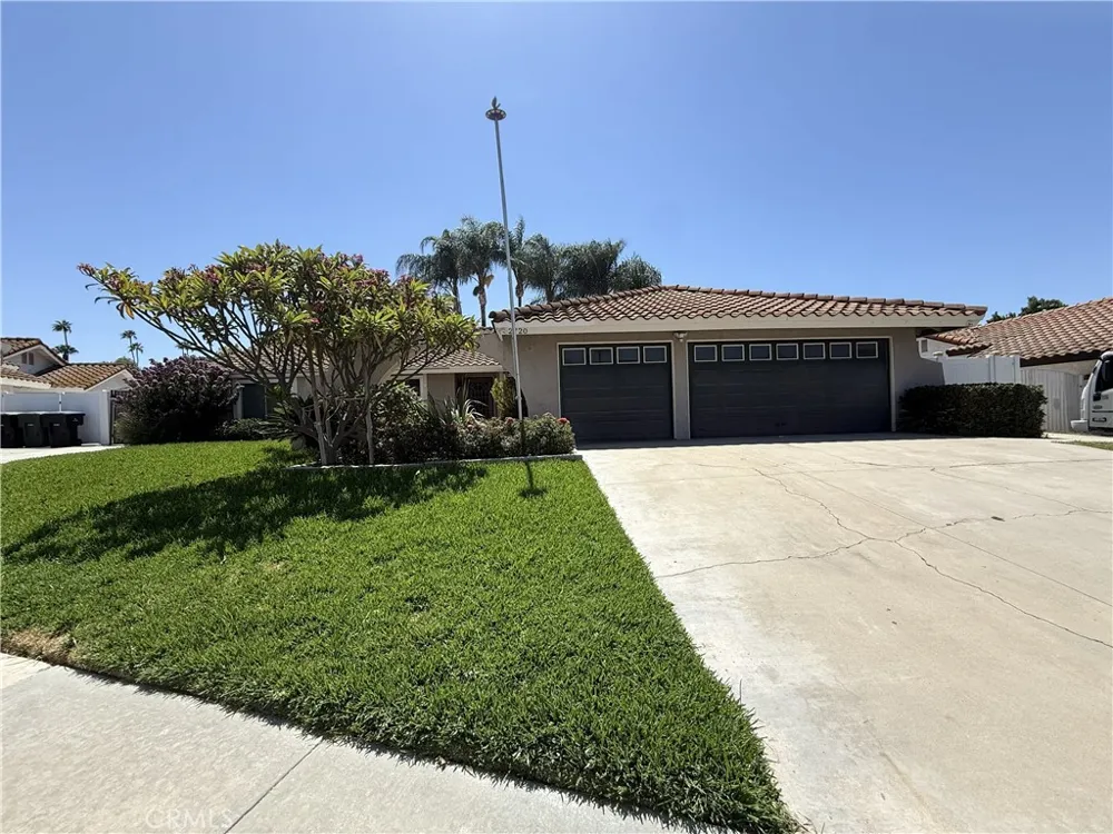 2720 Lexinton Place Riverside, CA 92506