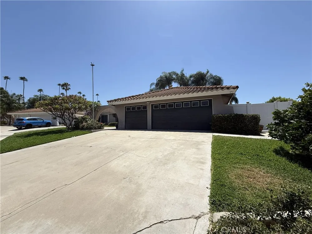2720 Lexinton Place Riverside, CA 92506