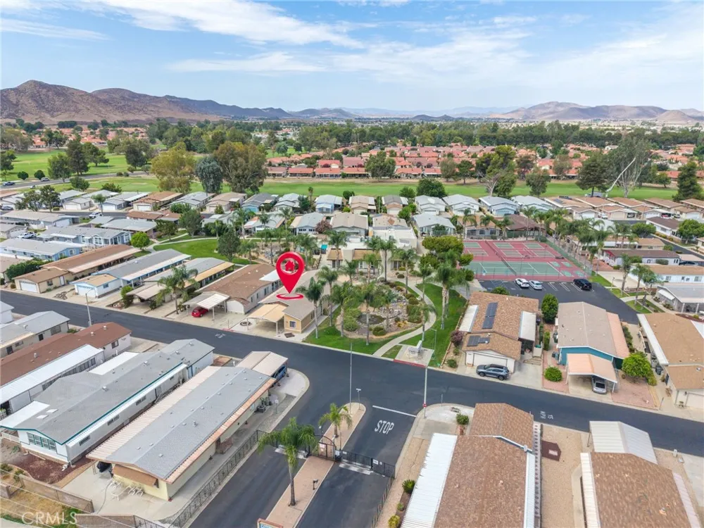 1371 Bishop Hemet, CA 92545