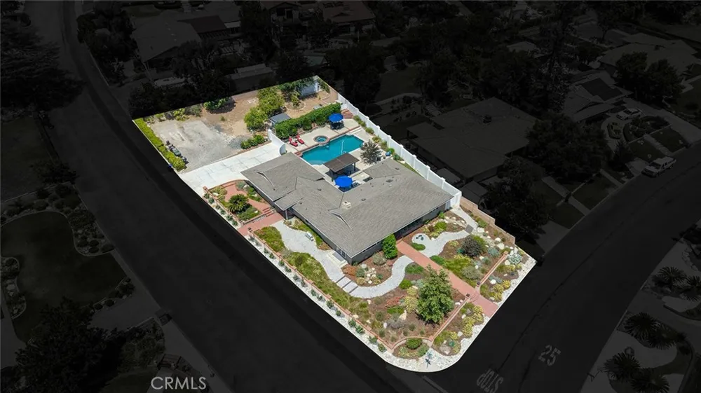2439 Ocean View Upland, CA 91784