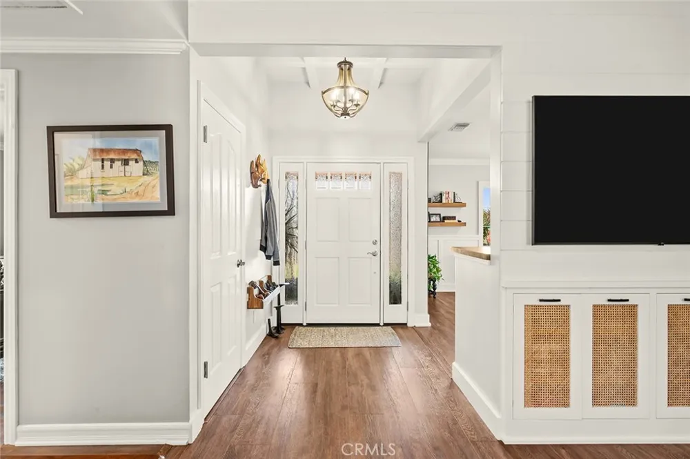 2439 Ocean View Upland, CA 91784