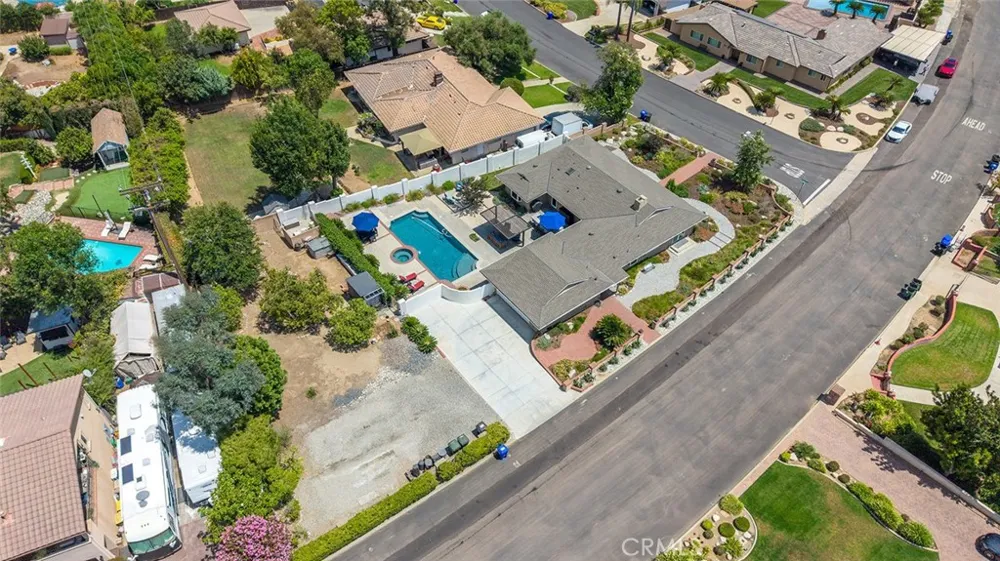 2439 Ocean View Upland, CA 91784