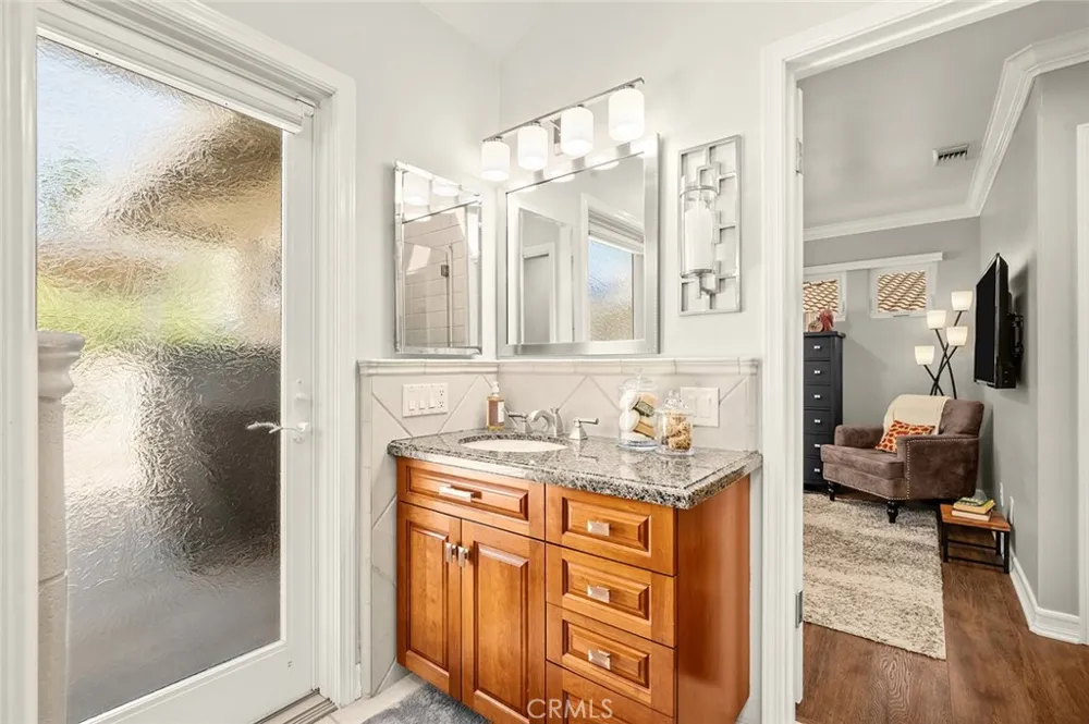 2439 Ocean View Upland, CA 91784