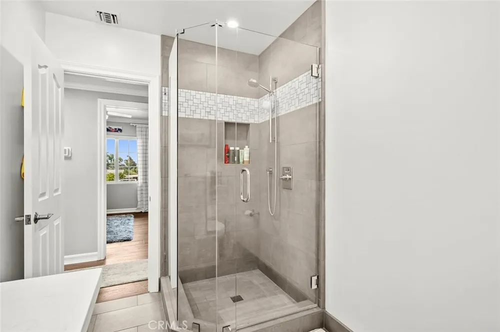 2439 Ocean View Upland, CA 91784