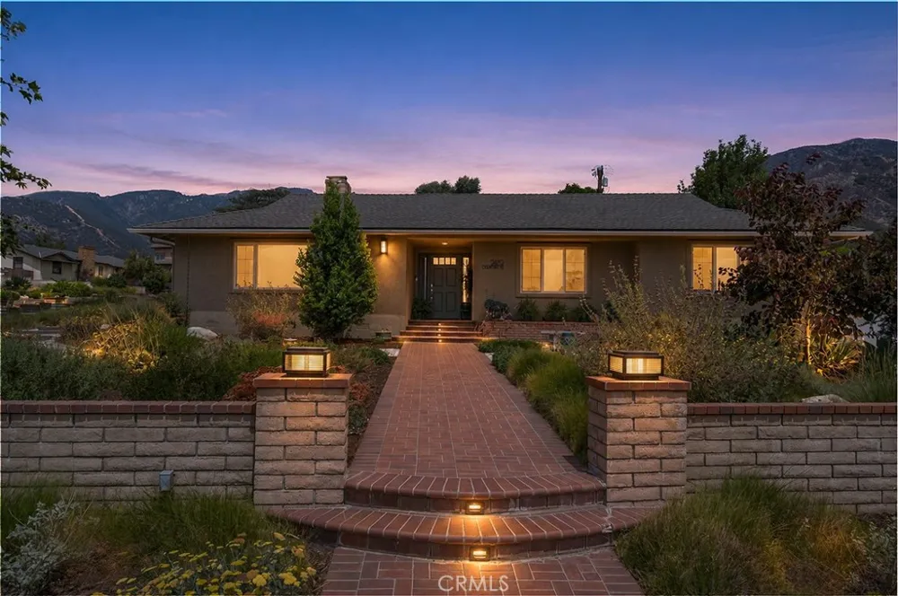 2439 Ocean View Upland, CA 91784