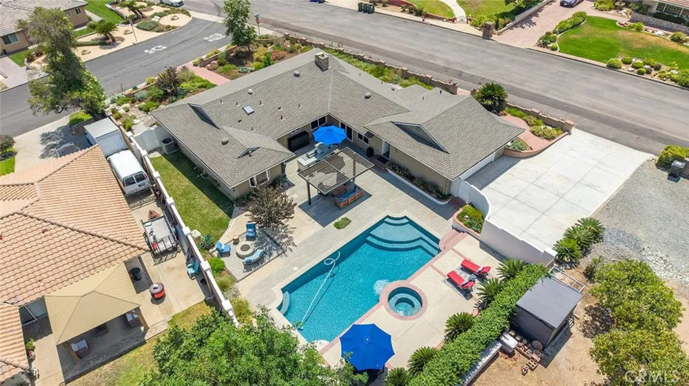 2439 Ocean View Upland, CA 91784