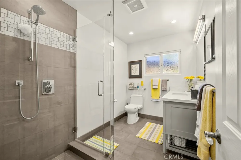 2439 Ocean View Upland, CA 91784