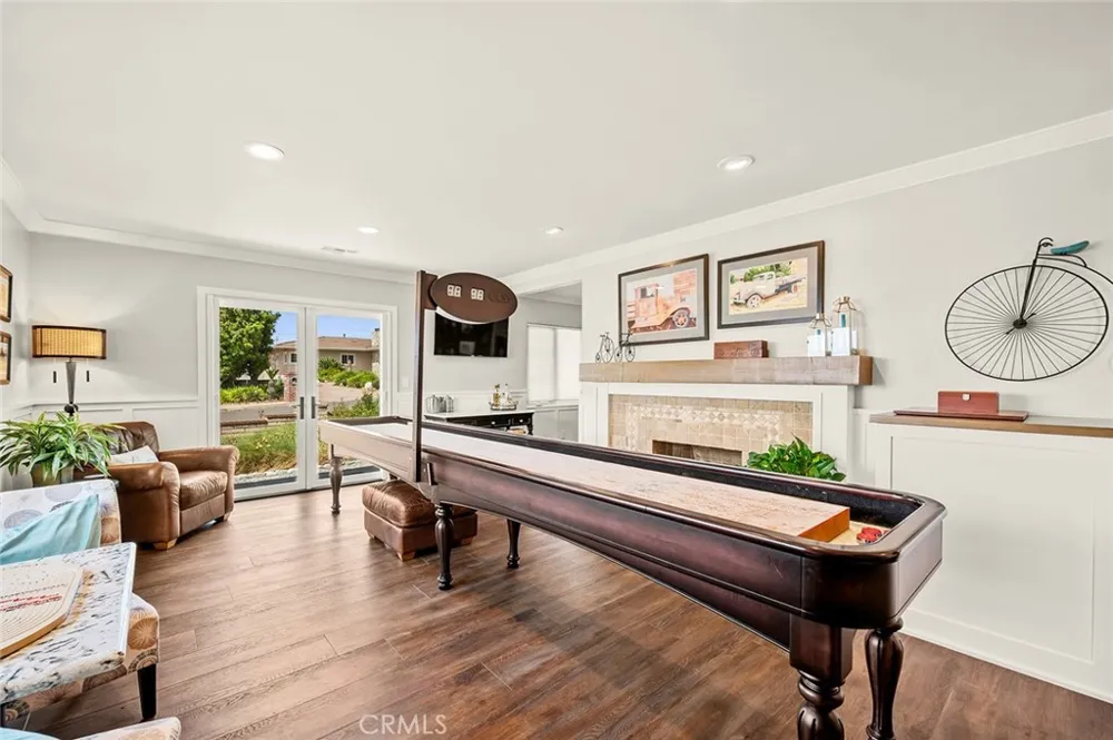 2439 Ocean View Upland, CA 91784