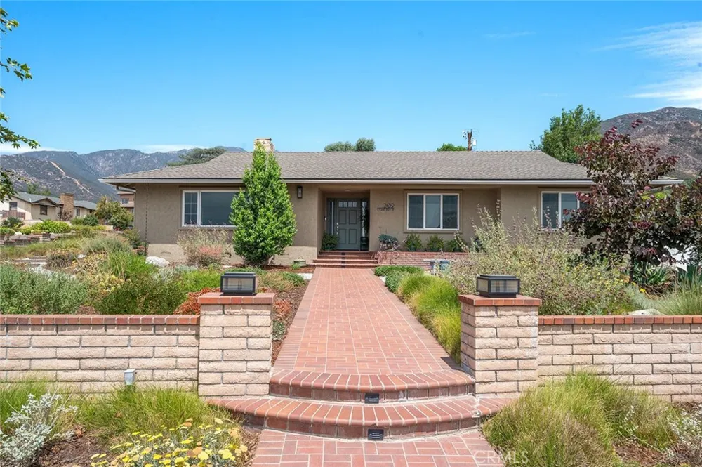 2439 Ocean View Upland, CA 91784