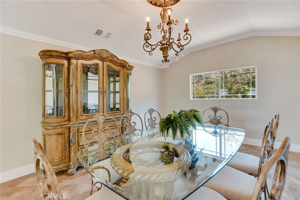 770 S Tonopah Court San Dimas, CA 91773