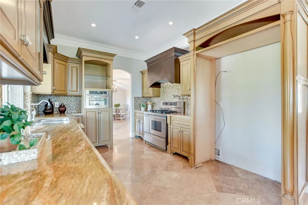 770 S Tonopah Court San Dimas, CA 91773