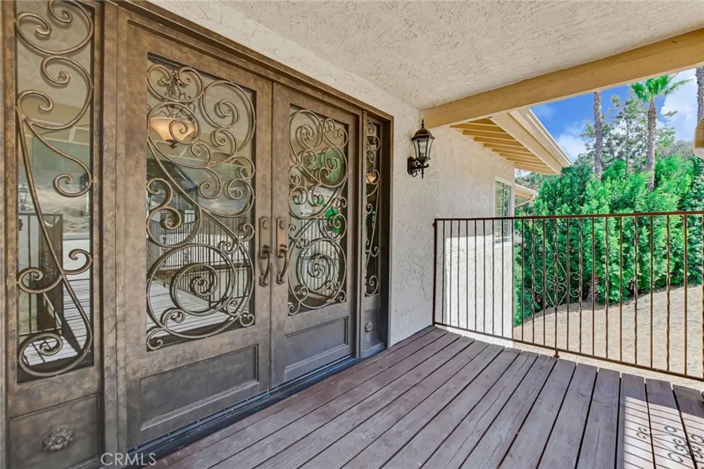 770 S Tonopah Court San Dimas, CA 91773