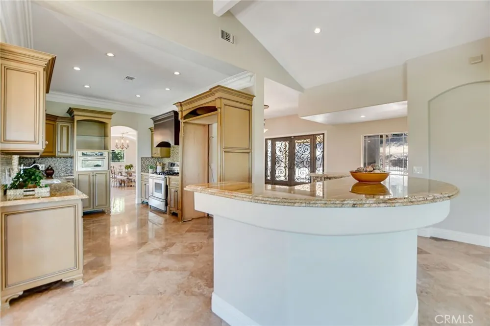 770 S Tonopah Court San Dimas, CA 91773