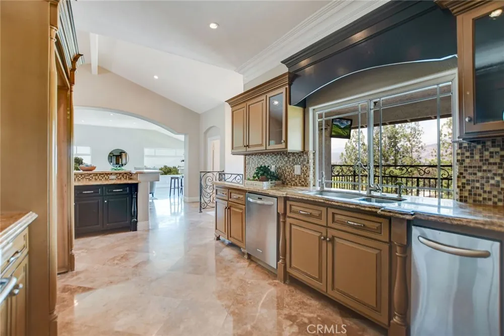 770 S Tonopah Court San Dimas, CA 91773