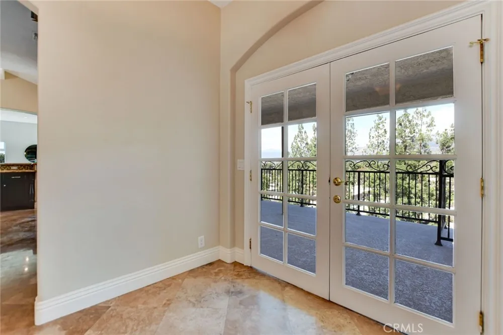770 S Tonopah Court San Dimas, CA 91773