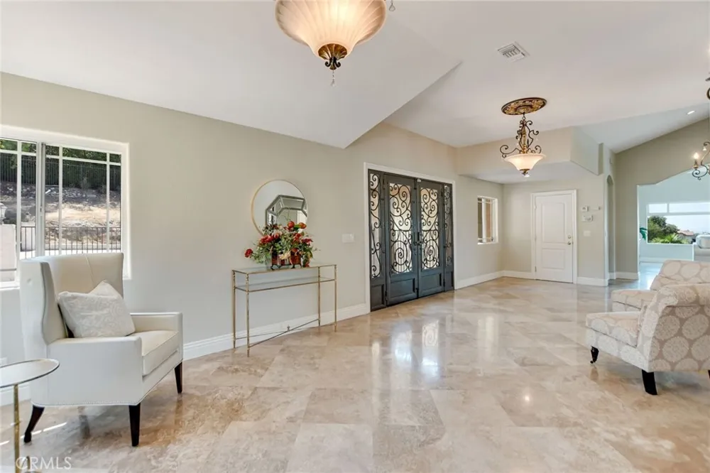 770 S Tonopah Court San Dimas, CA 91773