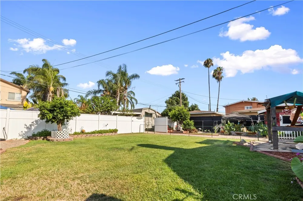 128 Walnuthaven Drive West Covina, CA 91790
