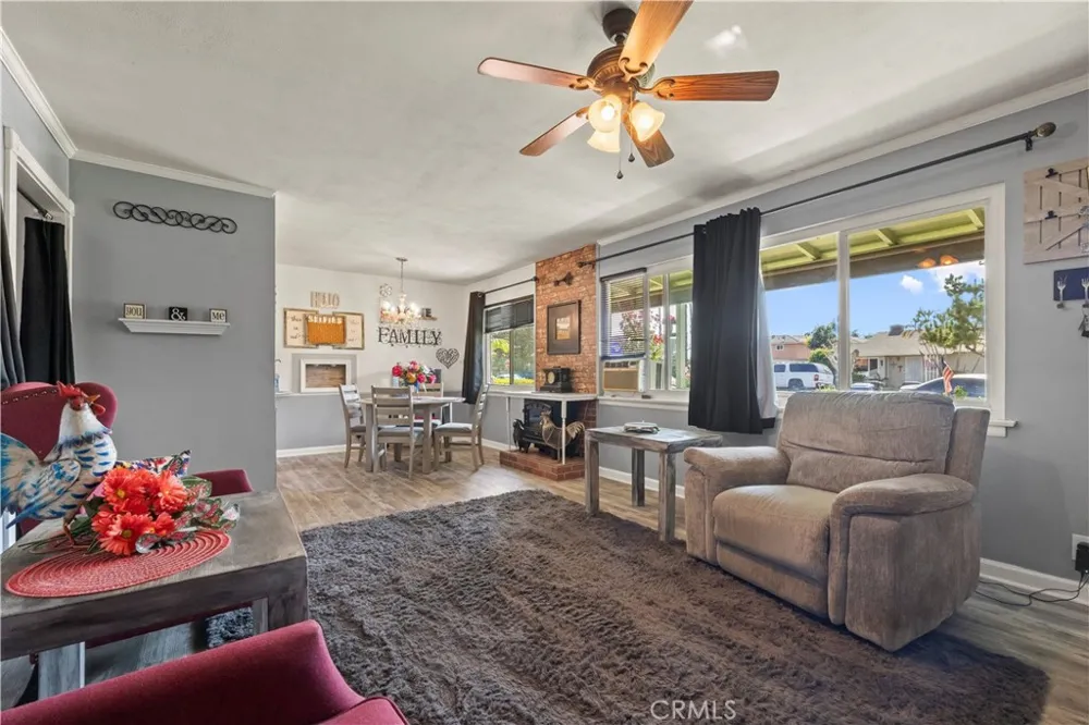 128 Walnuthaven Drive West Covina, CA 91790