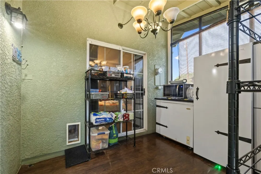 128 Walnuthaven Drive West Covina, CA 91790