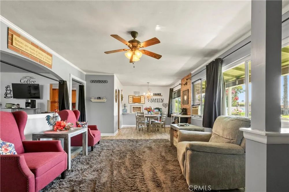 128 Walnuthaven Drive West Covina, CA 91790