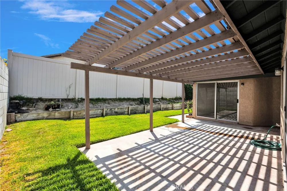11311 Redwood Court Fontana, CA 92337