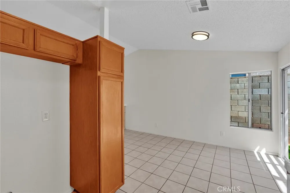 11311 Redwood Court Fontana, CA 92337