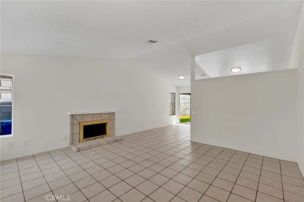 11311 Redwood Court Fontana, CA 92337