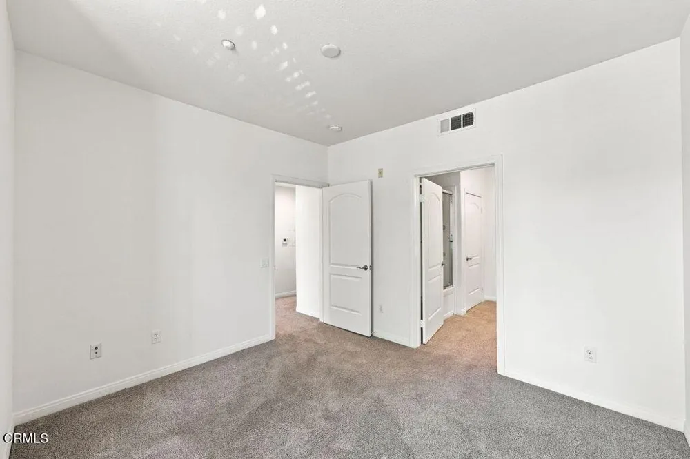 6287 Turnstone Street #4-202 Ventura, CA 93003