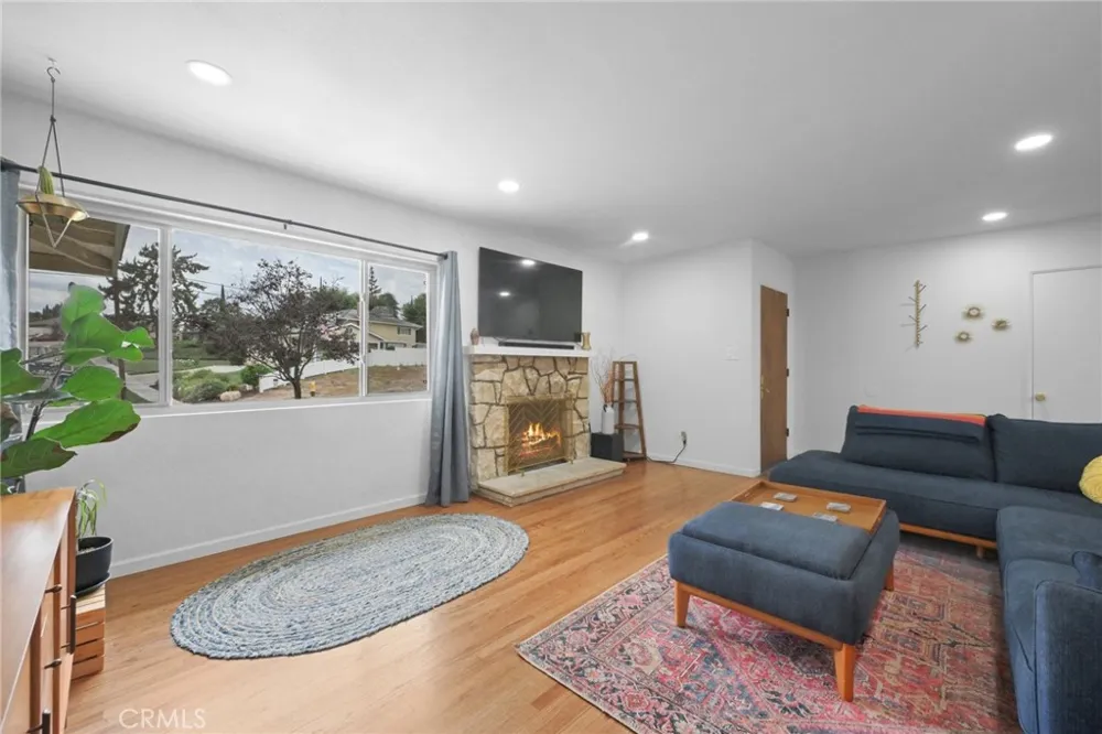 414 Via Vista Drive Redlands, CA 92373