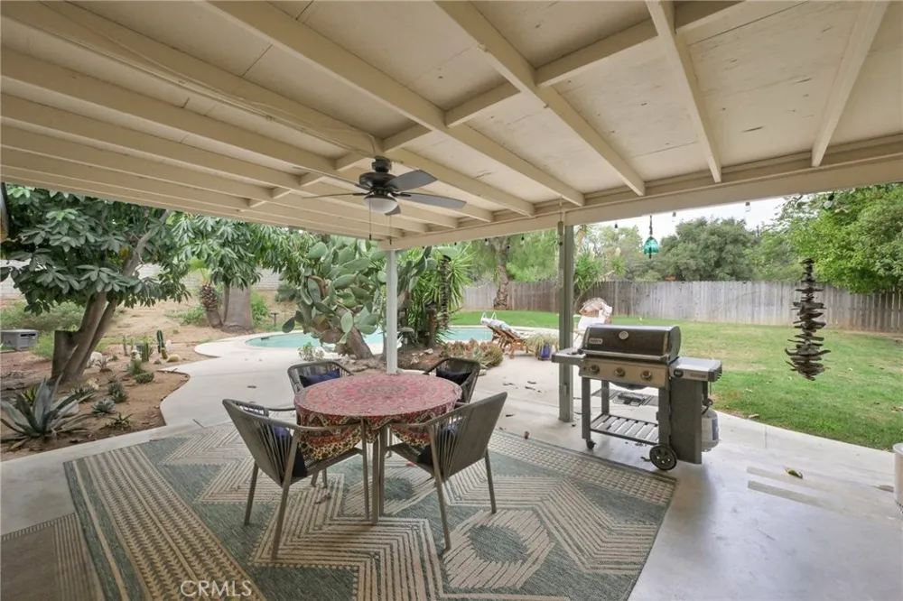 414 Via Vista Drive Redlands, CA 92373