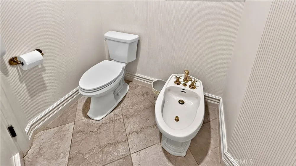 25423 Brassie Lane La Verne, CA 91750
